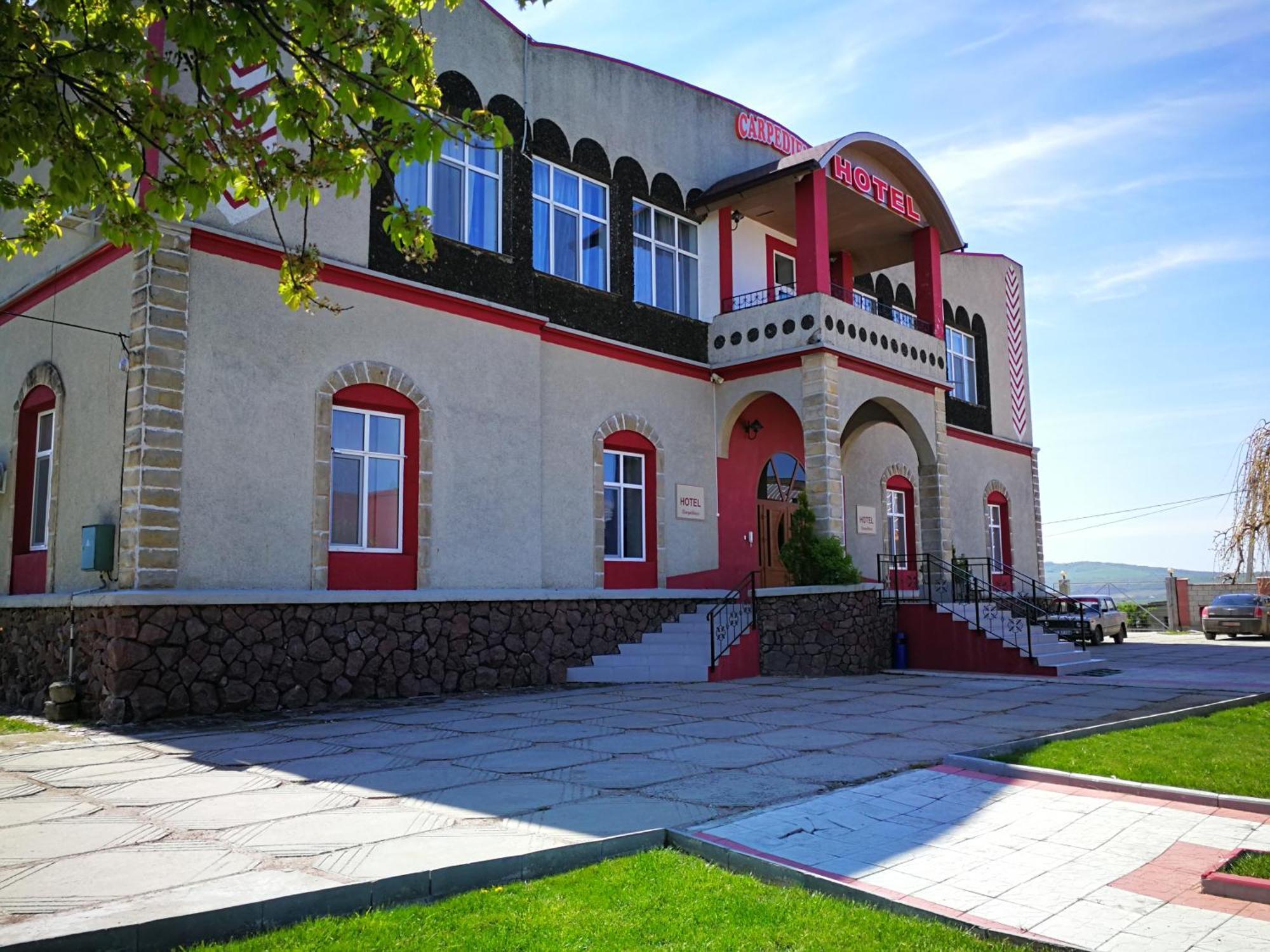 Carpediem Hotel Restaurant Albinetul Vechi Zewnętrze zdjęcie